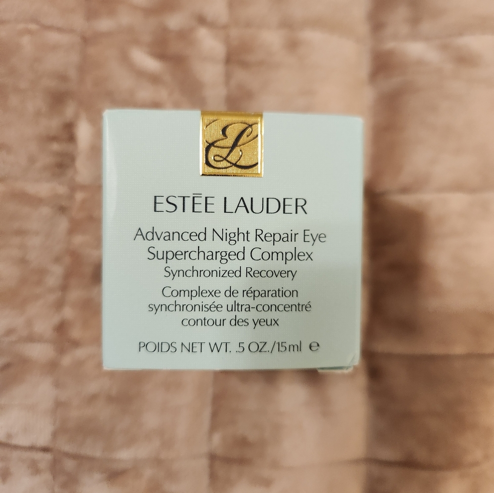 NIB Estée Lauder Advanced Night Repair Eye .5 Oz
